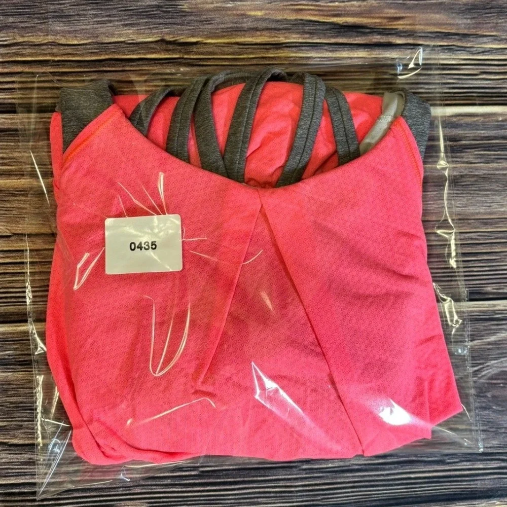 Lululemon Womens Coral Grey Sz 4 Athletic Tank Top Built In Bra Strap Activewear